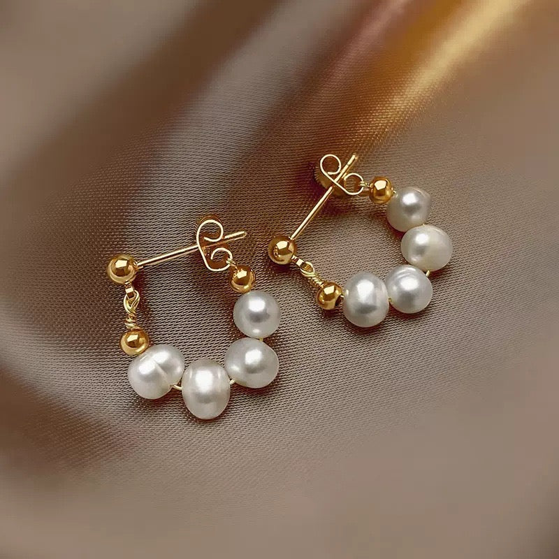 “Pearl Aura” Floral Pearl Earrings