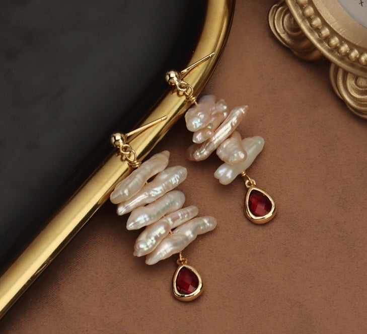 “Pearl Aura” Baroque Earrings E02