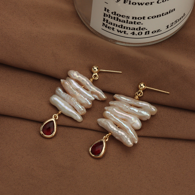“Pearl Aura” Baroque Earrings E02
