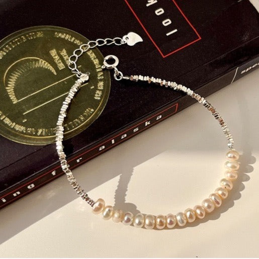 “Pearl Aura” Shredded Silver And Pearl Bracelet B02