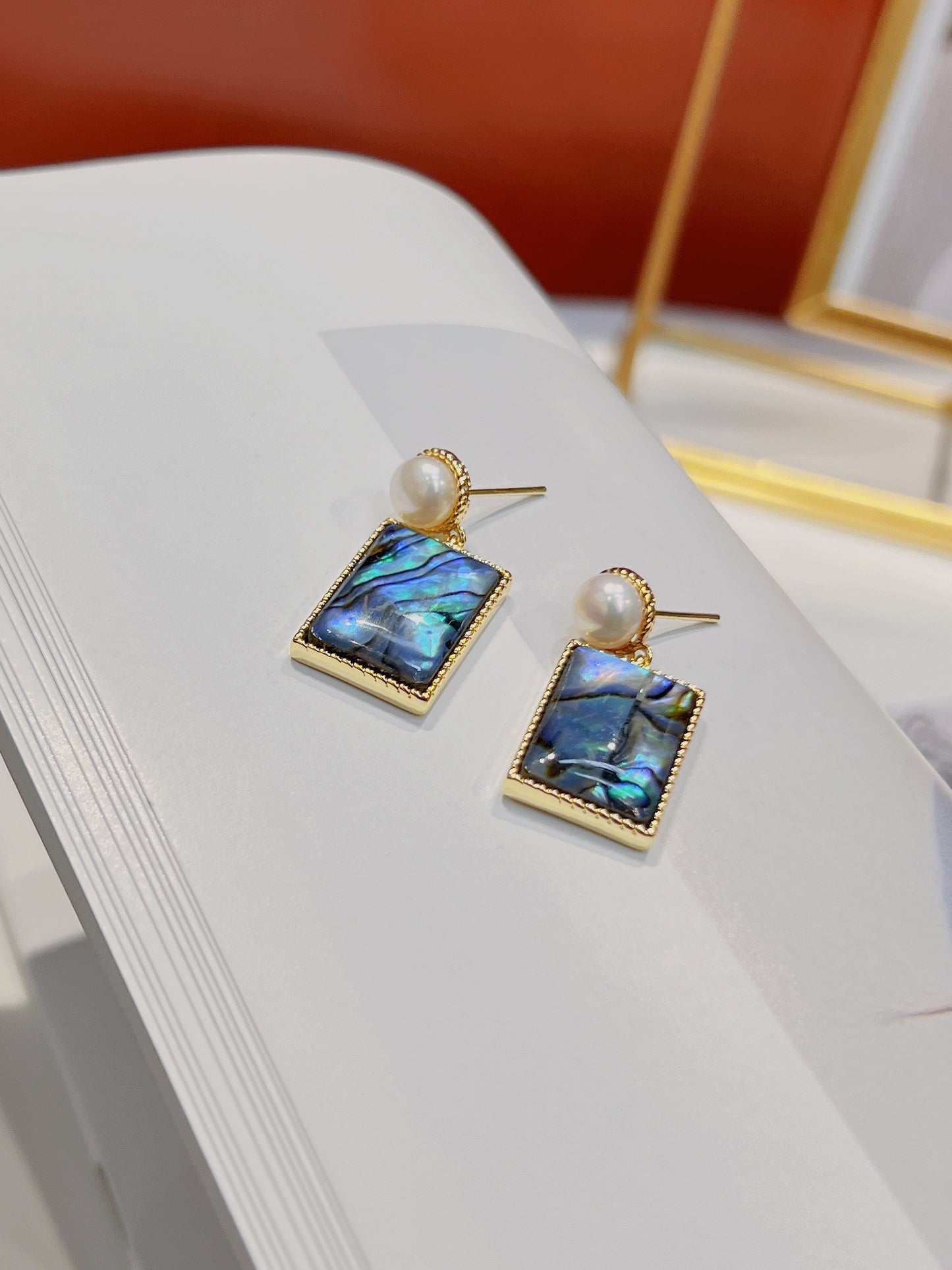 "Pearl Aura"Coastal Breeze