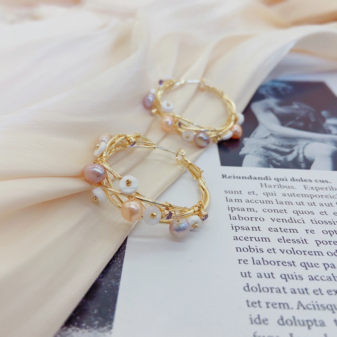 “Pearl Aura” Woven Stars