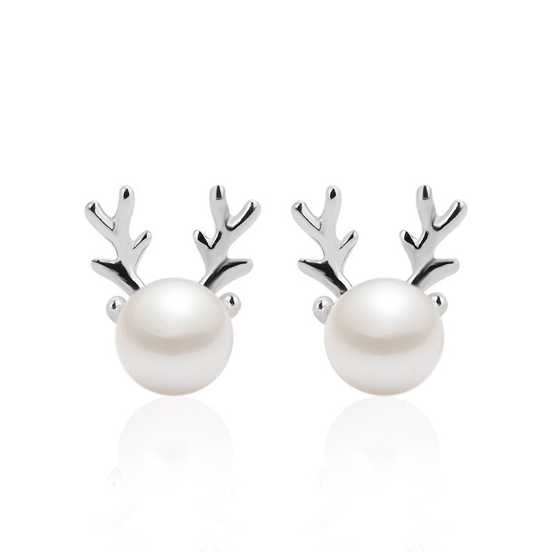 "Pearl Aura" Deer Love