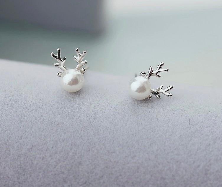 "Pearl Aura" Deer Love