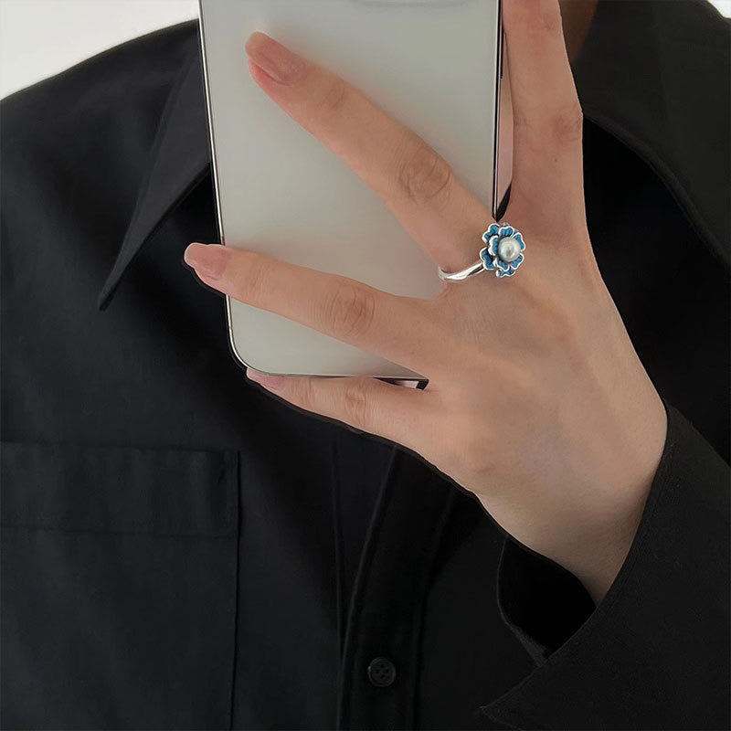 "Pearl Aura" Flower Pearl Ring R04