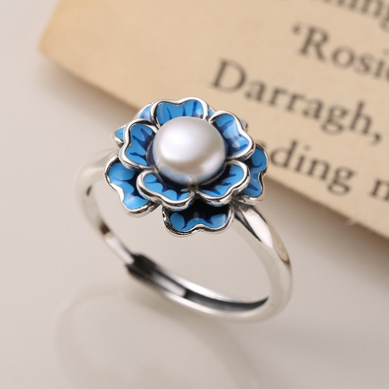 "Pearl Aura" Flower Pearl Ring R04