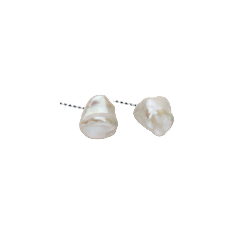 “Pearl Aura” Baroque Earrings E12