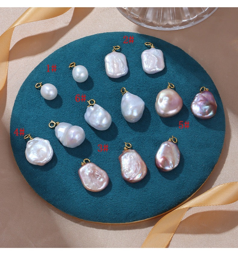 “Pearl Aura” Baroque Pearl Pendant