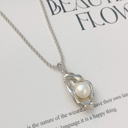 ”Pearl Aura“ Pearl Pendant