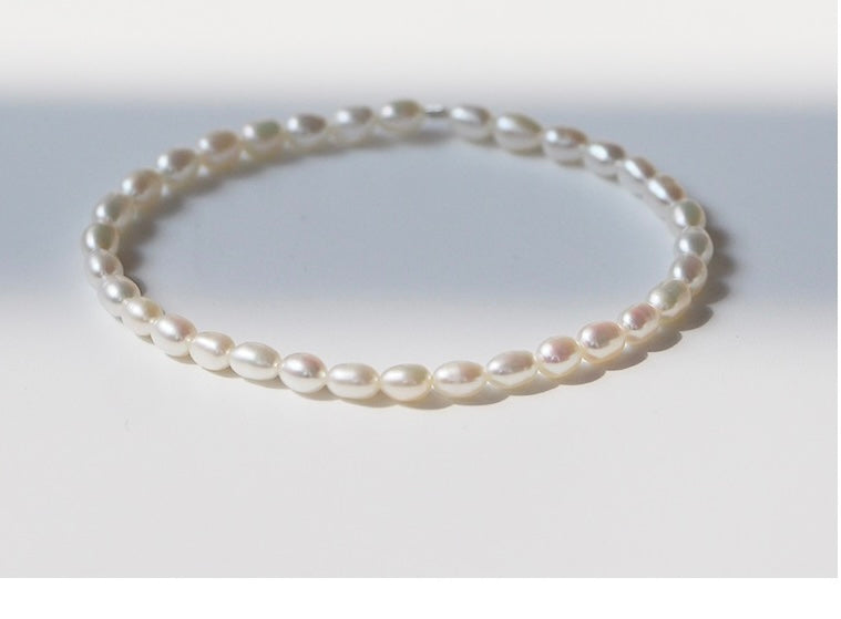 “Pearl Aura” Rice Pearl Bracelet