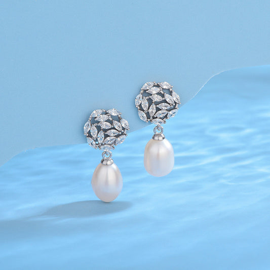 “Pearl Aura” Drop Earrings E05