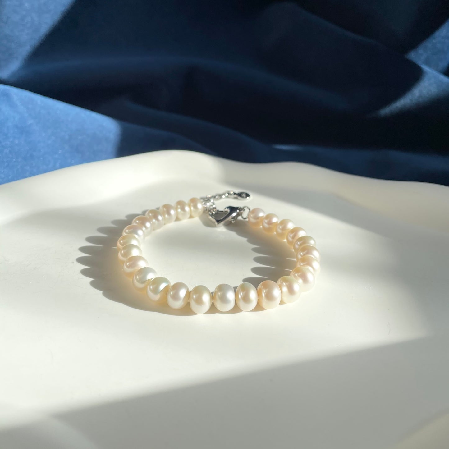 “Pearl Aura” OvalLink Bracelet B01